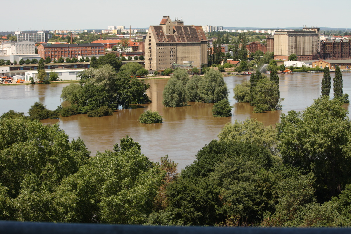 Hochwasser in Magdeburg 6.6.2013 von computerkalle2000 - Galerie