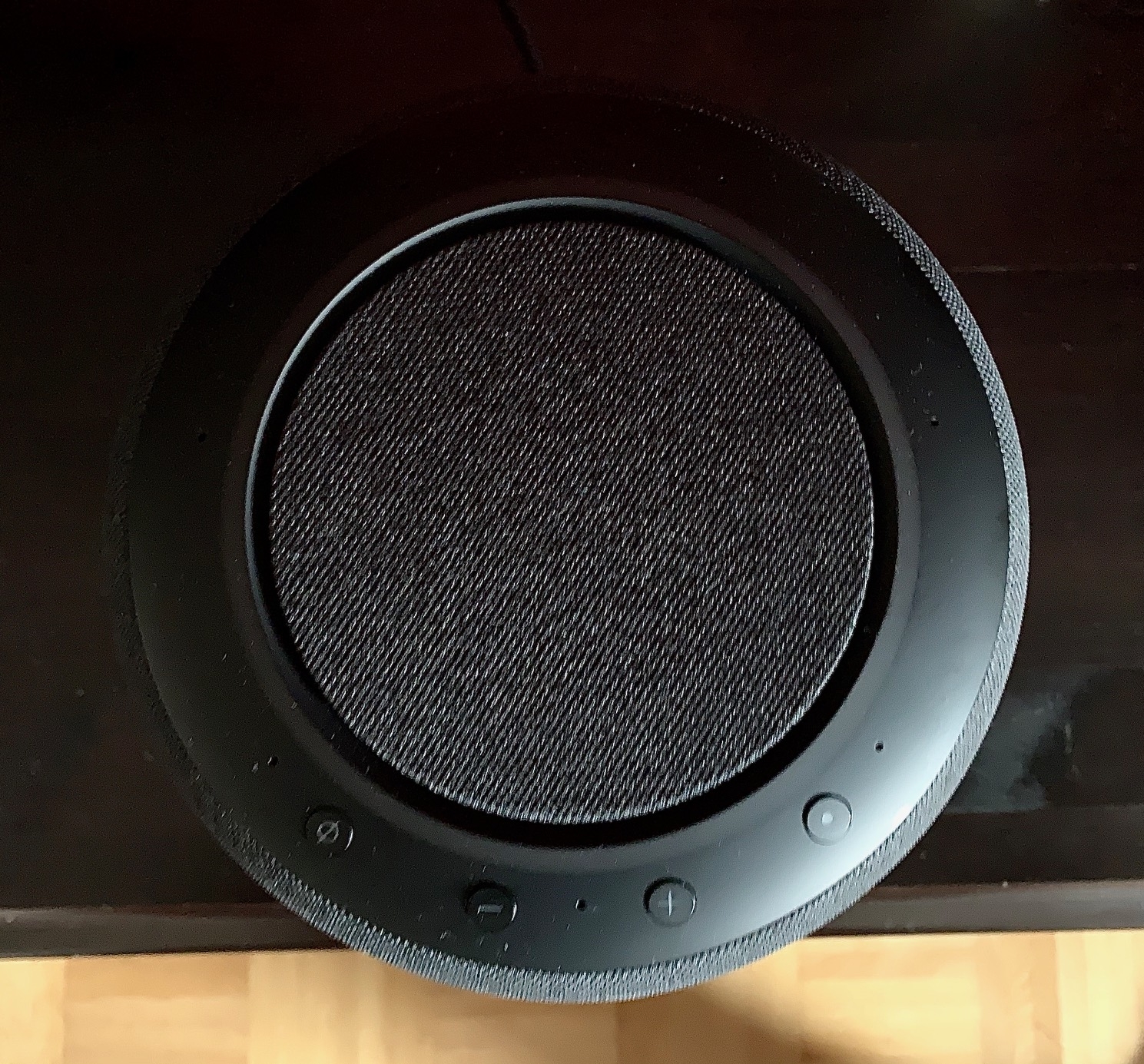 Angehört: Smart Speaker Echo Studio mit 3D-Sound | c't Magazin