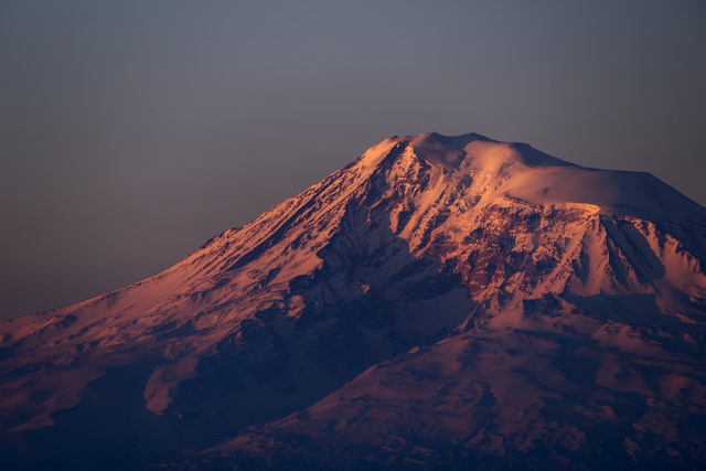 Morgendlich angestrahlter Ararat