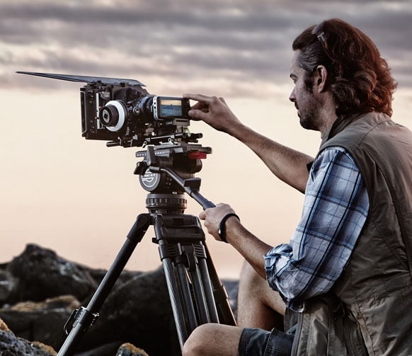 Digital-Filmkamera im Taschenformat: Blackmagic Pocket Cinema Camera |  heise online