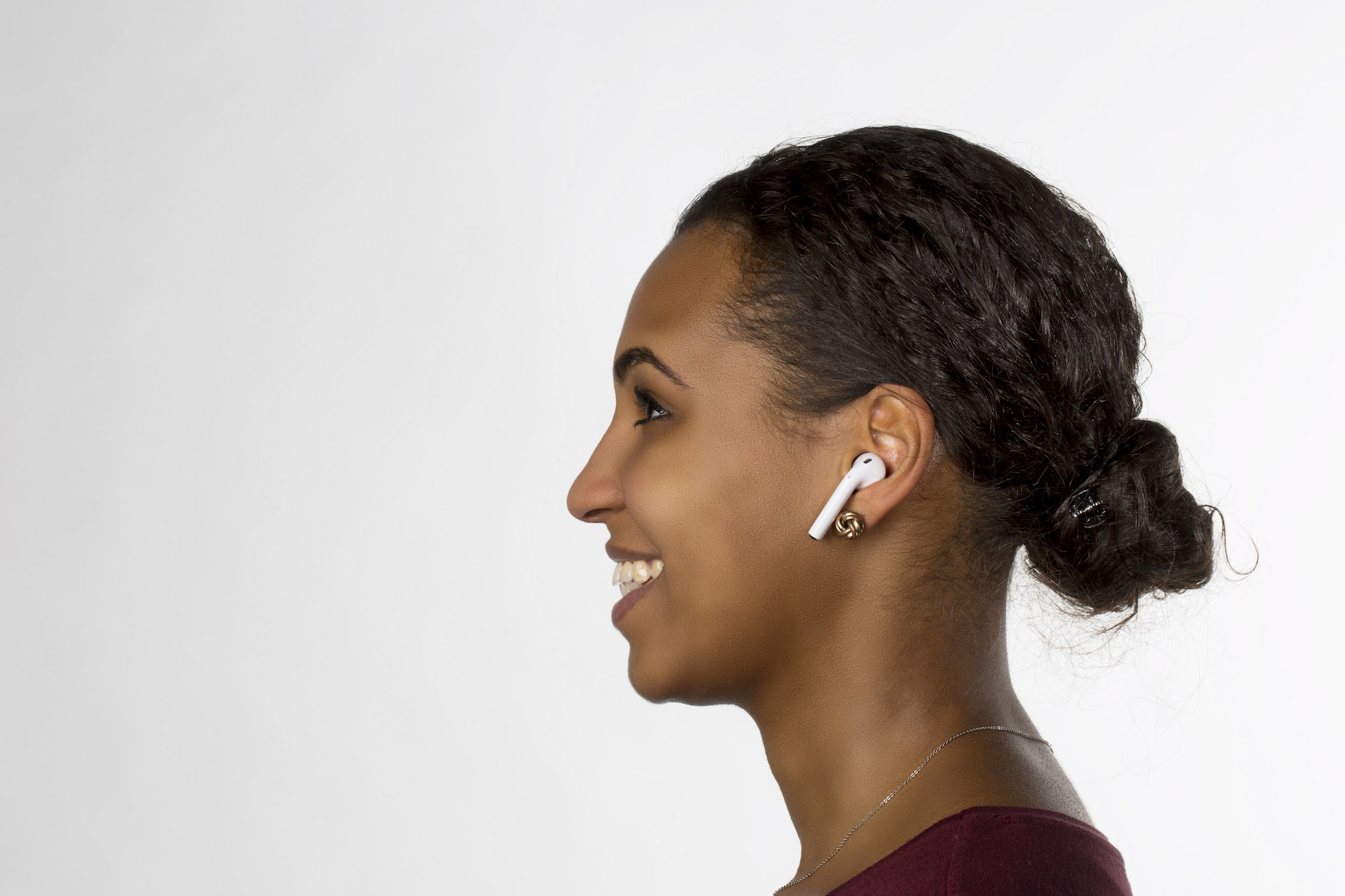 AirPods im Test: Was Apples kabellose Kopfhörer leisten | heise online