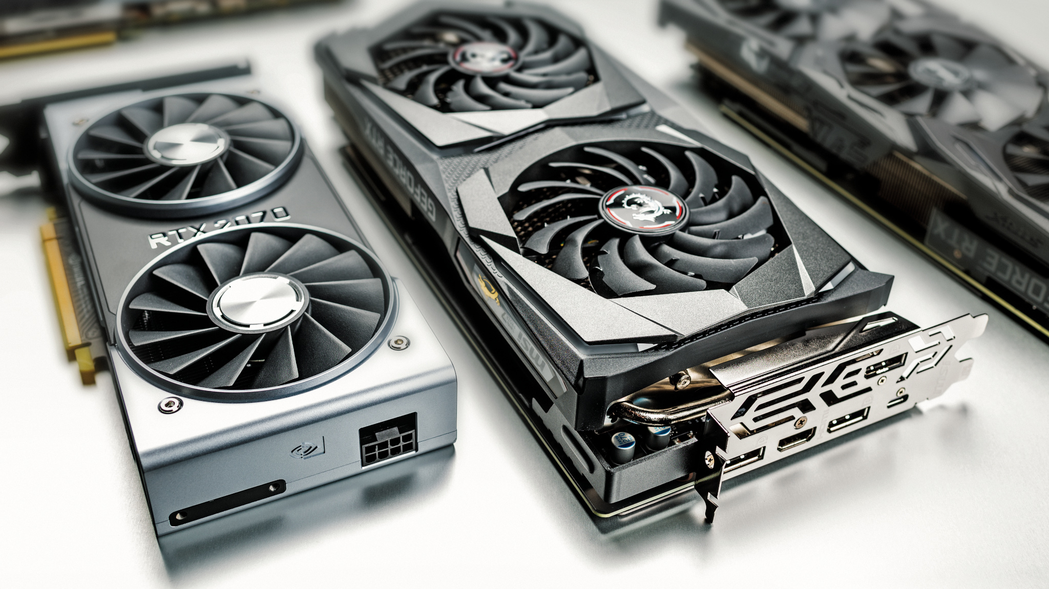 GeForce RTX 2070: Fünf leise und schnelle Grafikkarten im Vergleich | heise  online