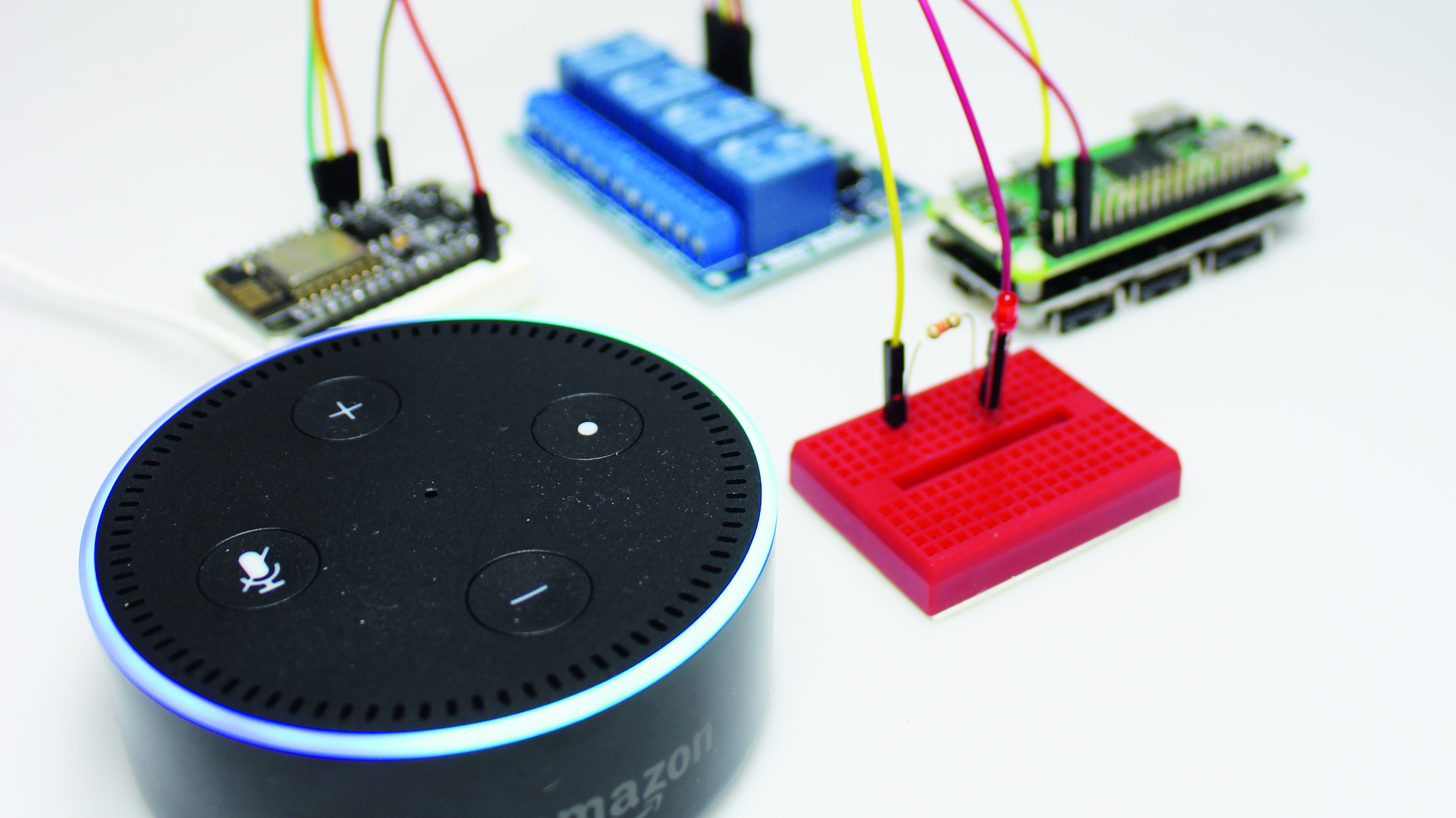 Raspberry Pi mit Amazon Alexa steuern | heise online