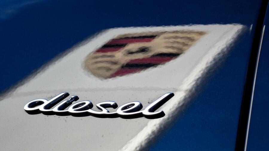 Diesel Skandal Porsche Muss Bussgeld Von 535 Millionen Euro Zahlen Heise Online