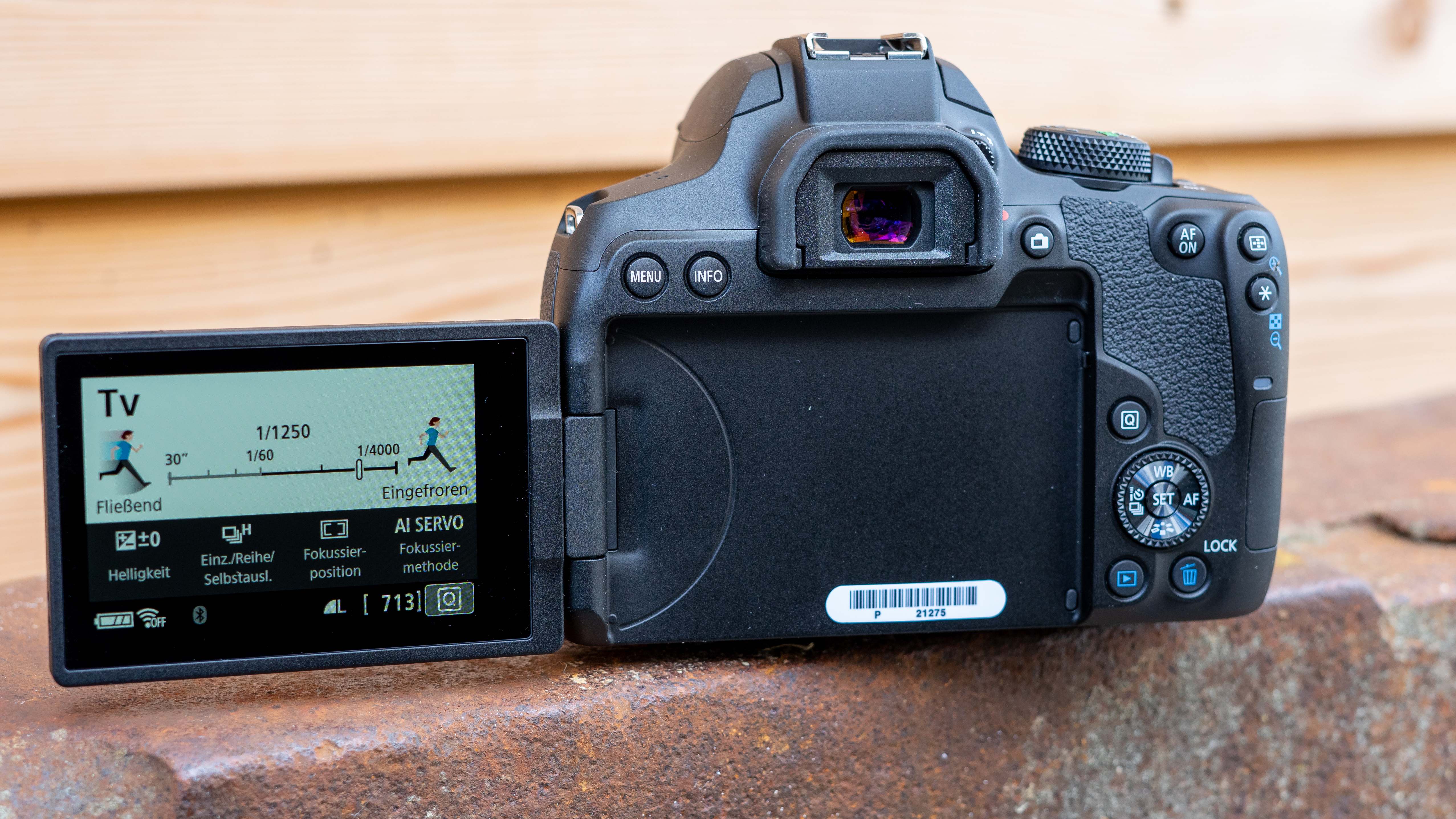 Canon EOS 850D im Test: Spiegelreflexkamera mit besonders einfachem  Handling | heise online