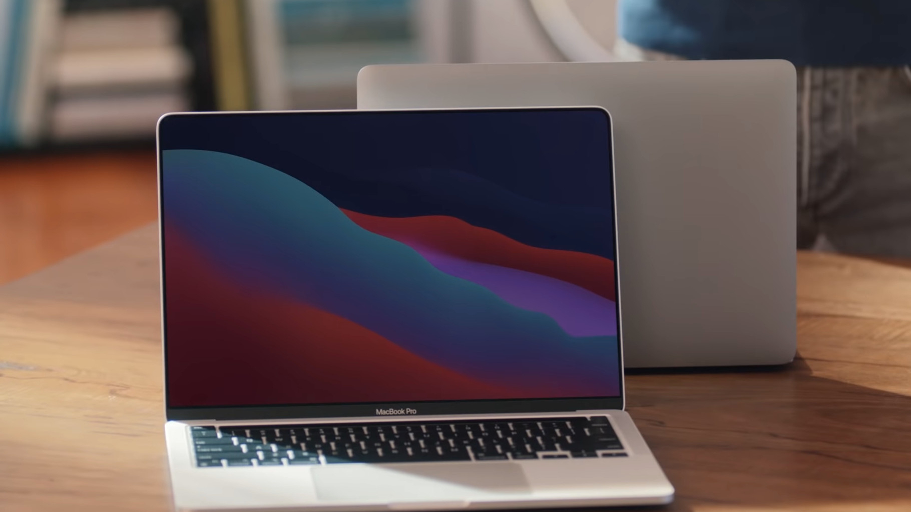 Reklame-Eigentor: Intel zeigt besseres MacBook Pro | heise online