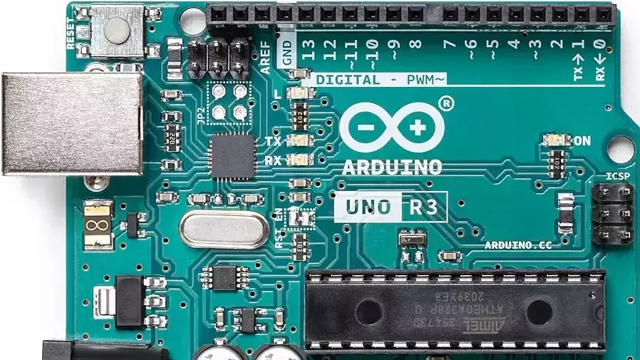Arduino Uno: Bauanleitung für T-Shirt-Falter | heise online