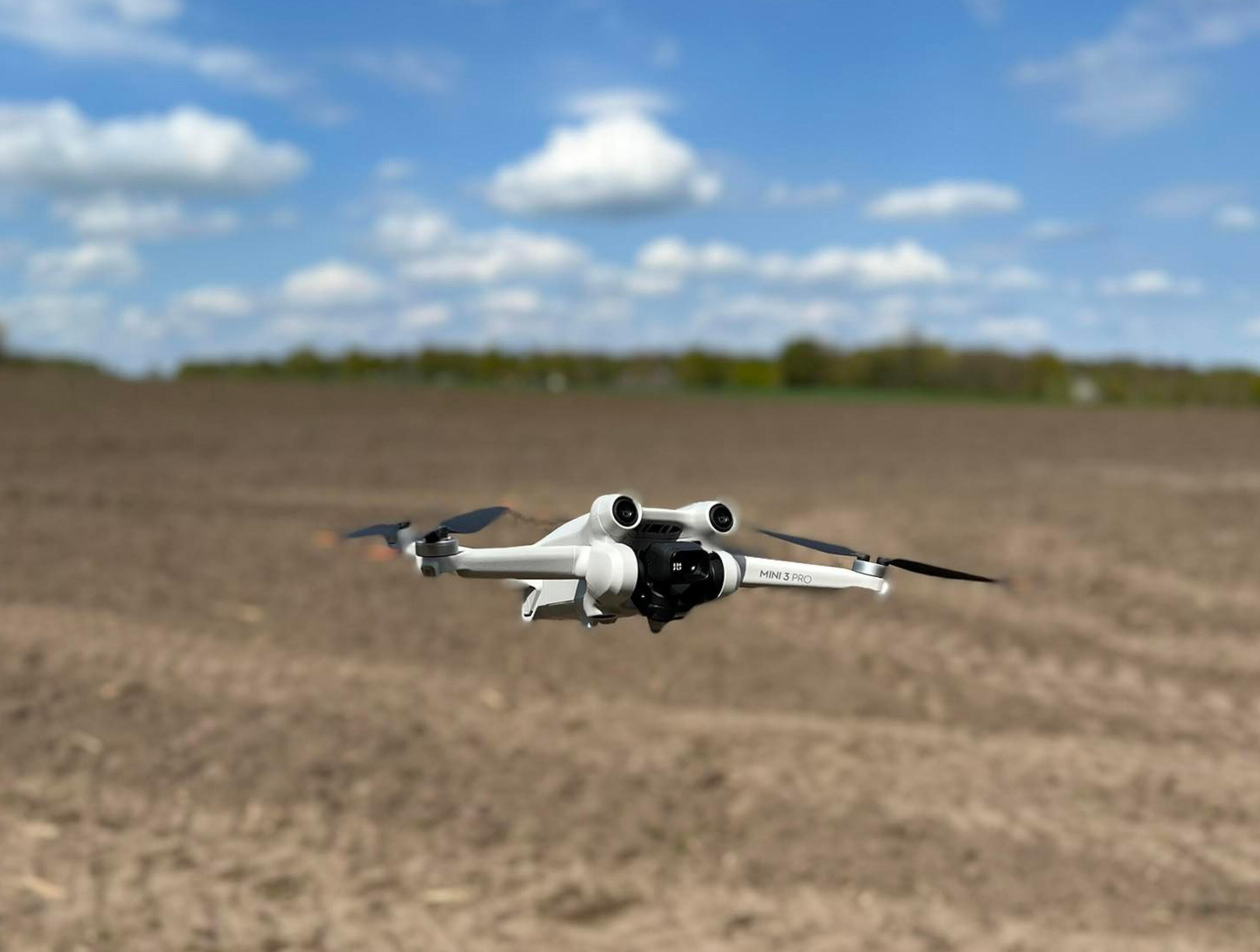 Drohnen im Blindflug: Widersprüchliche Regeln und Verbote | heise online
