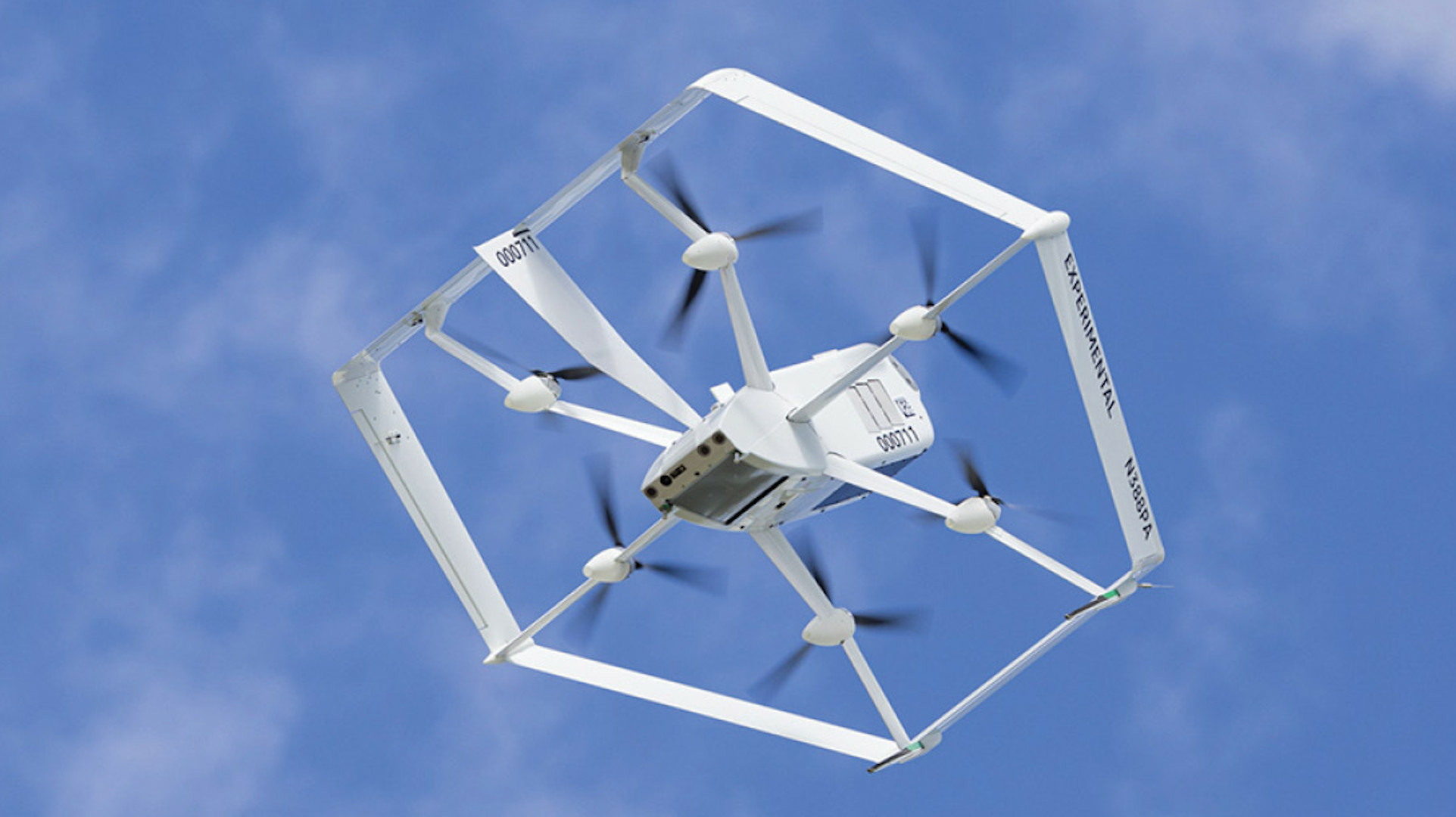 Prime Air: Amazon will Drohnenlieferdienst in Kalifornien starten | heise  online