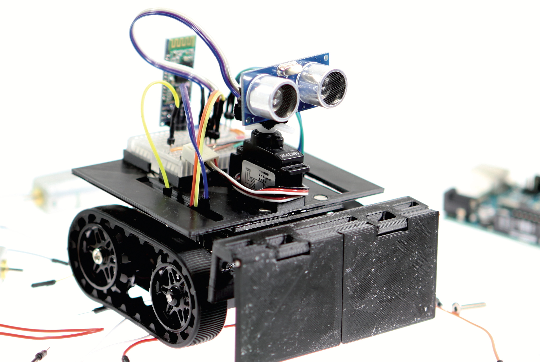 Arduino findet durch Labyrinth | Make Magazin | Heise Magazine
